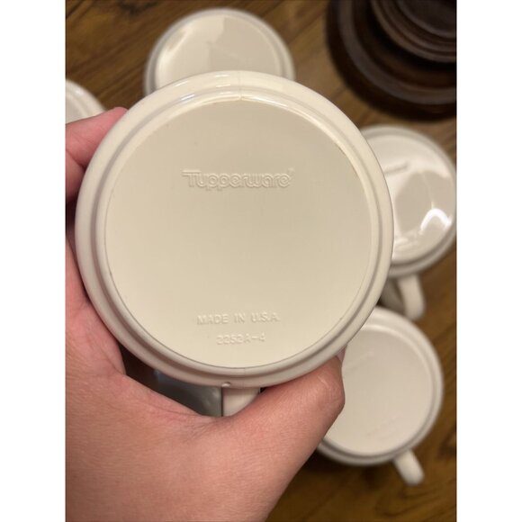 Tupperware Melamine Mugs With Handles Cream Mod Vintage 1970s Set Of 8 - Picture 11 of 12